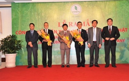 CEO-phi-hoa-ho-tro-thanh-lap-lien-doanh-cao-su-voi-doi-tac-nhat-ban-3